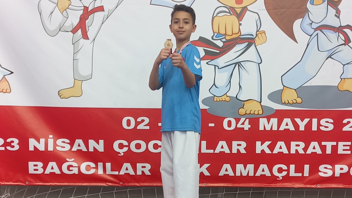 KARATE KUMİTE DALINDA İSTANBUL ŞAMPİYONU